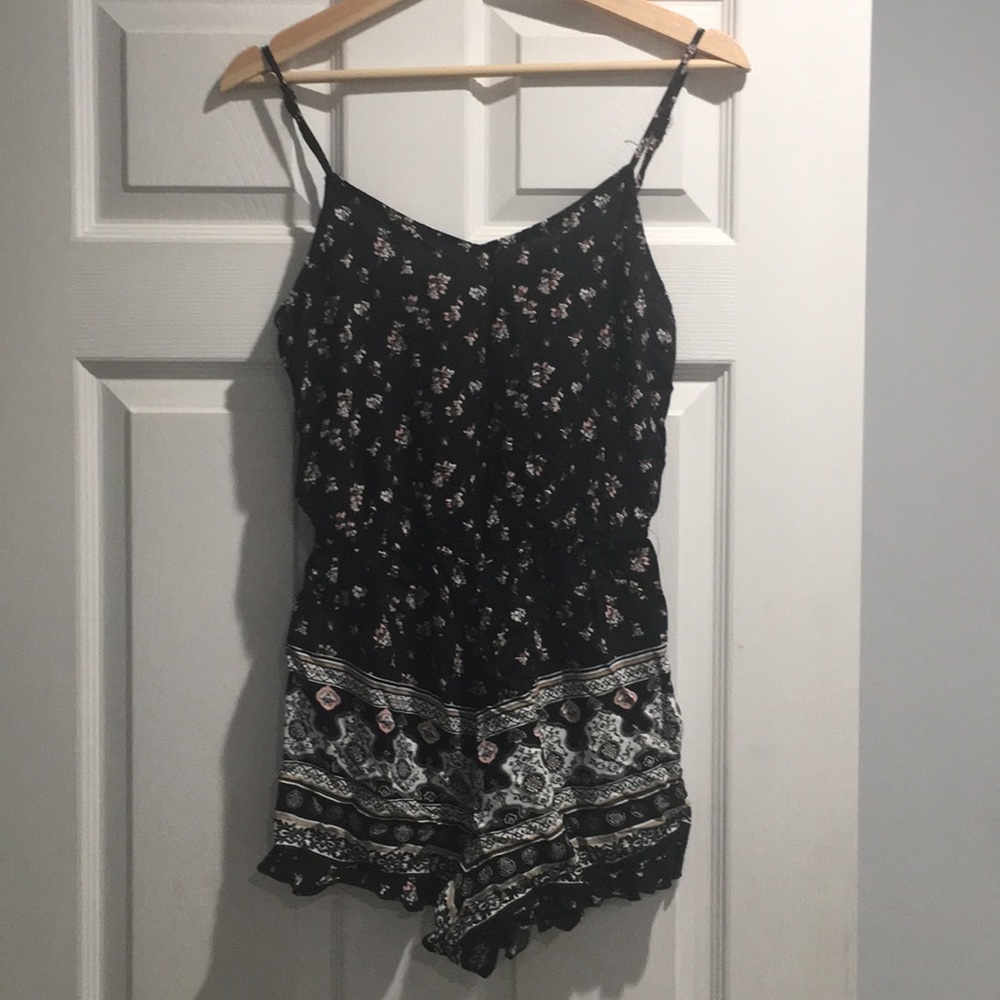 Floral print romper